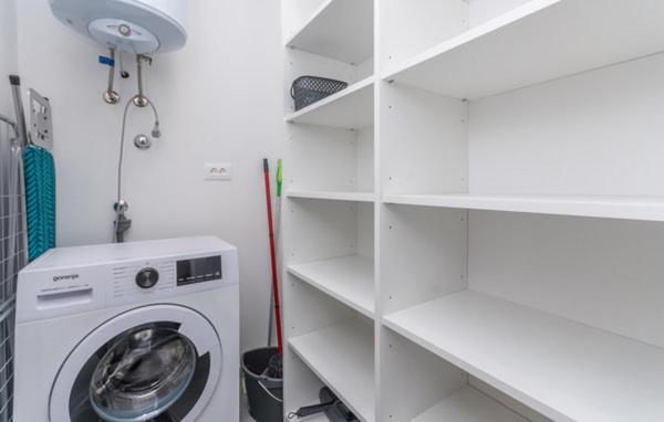 Dvj Apartments Biograd Na Moru Exteriör bild