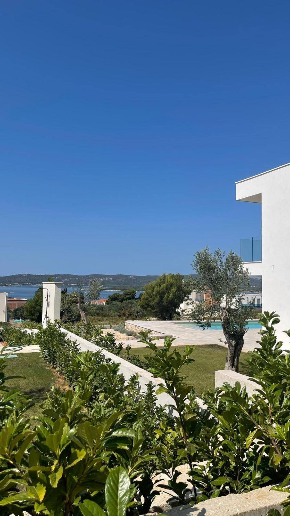 Dvj Apartments Biograd Na Moru Exteriör bild