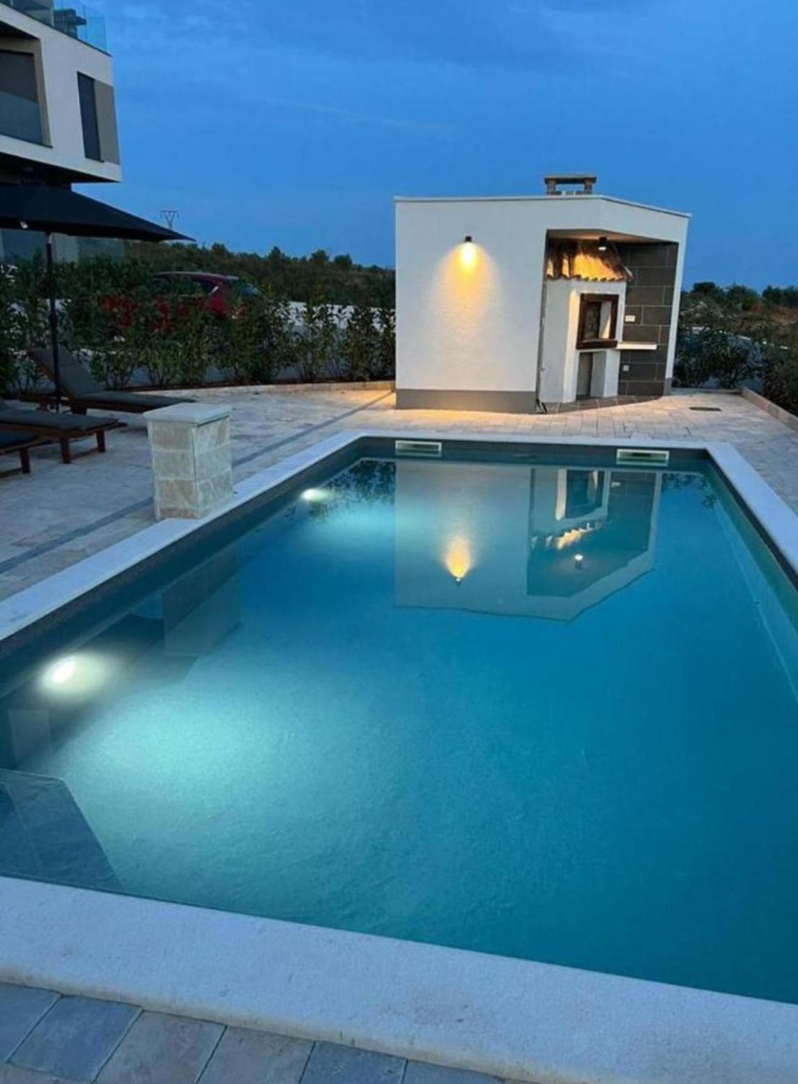Dvj Apartments Biograd Na Moru Exteriör bild