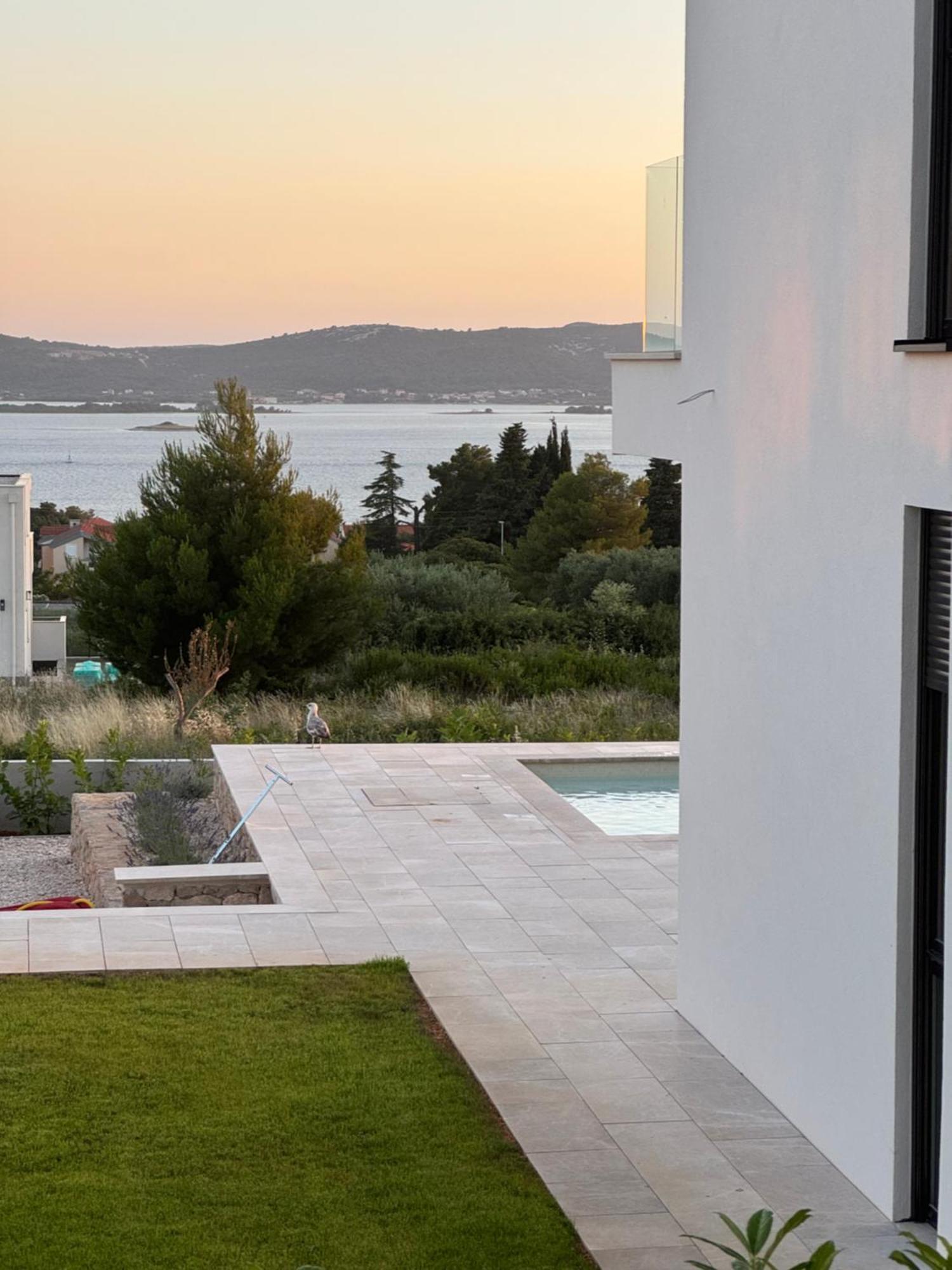 Dvj Apartments Biograd Na Moru Exteriör bild